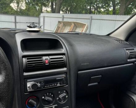 Красный Опель Астра, объемом двигателя 0 л и пробегом 32 тыс. км за 2500 $, фото 3 на Automoto.ua