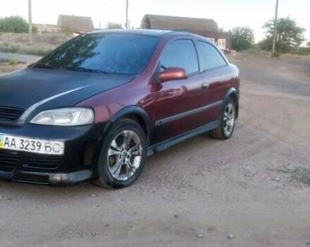 Красный Опель Астра, объемом двигателя 1.8 л и пробегом 150 тыс. км за 1201 $, фото 6 на Automoto.ua