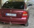 Красный Опель Астра, объемом двигателя 1.7 л и пробегом 350 тыс. км за 1600 $, фото 4 на Automoto.ua