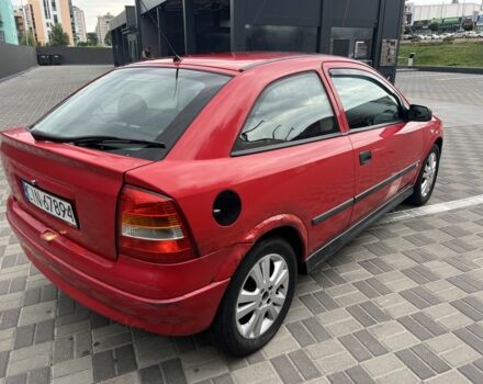 Красный Опель Астра, объемом двигателя 1.6 л и пробегом 324 тыс. км за 1500 $, фото 4 на Automoto.ua