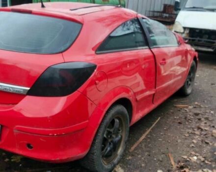 Красный Опель Астра, объемом двигателя 1.8 л и пробегом 215 тыс. км за 1950 $, фото 1 на Automoto.ua