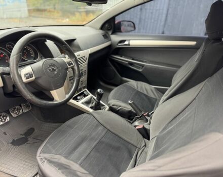 Красный Опель Астра, объемом двигателя 1.6 л и пробегом 185 тыс. км за 2850 $, фото 6 на Automoto.ua