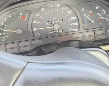 Червоний Опель Астра, об'ємом двигуна 1.8 л та пробігом 340 тис. км за 1000 $, фото 5 на Automoto.ua