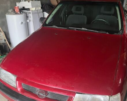 Красный Опель Астра, объемом двигателя 0 л и пробегом 3 тыс. км за 300 $, фото 6 на Automoto.ua