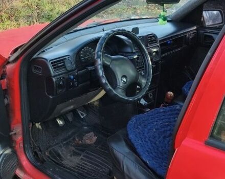 Червоний Опель Астра, об'ємом двигуна 1.8 л та пробігом 340 тис. км за 1000 $, фото 1 на Automoto.ua