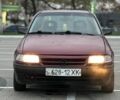 Красный Опель Астра, объемом двигателя 1.6 л и пробегом 400 тыс. км за 1299 $, фото 5 на Automoto.ua