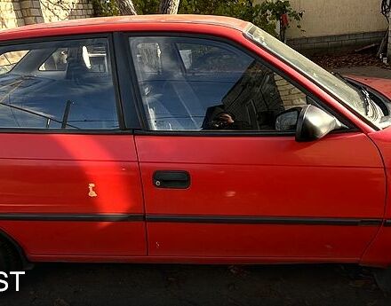 Червоний Опель Астра, об'ємом двигуна 1.4 л та пробігом 230 тис. км за 1000 $, фото 2 на Automoto.ua