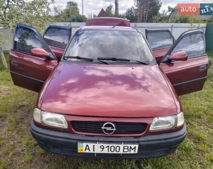 Красный Опель Астра, объемом двигателя 1.6 л и пробегом 223 тыс. км за 3300 $, фото 15 на Automoto.ua