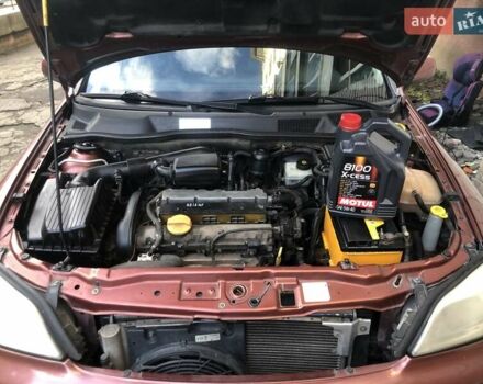 Опель Астра 2001 в Львове на Automoto.ua Красный Опель Астра, объемом двигателя 1.6 л и пробегом 177 тыс. км за 3750 $, фото 4 на Automoto.ua