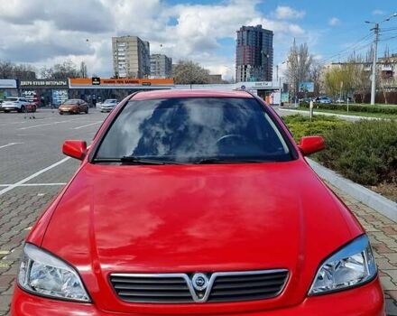 Красный Опель Астра, объемом двигателя 1.6 л и пробегом 224 тыс. км за 4500 $, фото 1 на Automoto.ua