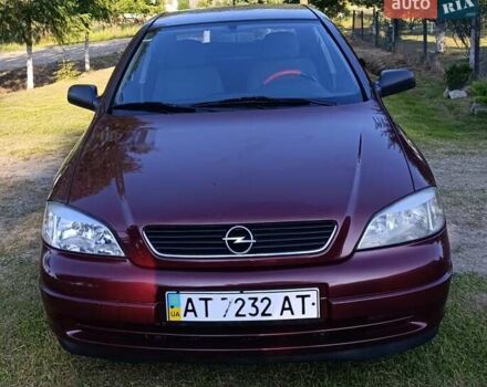 Красный Опель Астра, объемом двигателя 1.6 л и пробегом 250 тыс. км за 4700 $, фото 9 на Automoto.ua