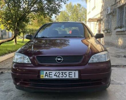 Красный Опель Астра, объемом двигателя 1.4 л и пробегом 177 тыс. км за 4600 $, фото 1 на Automoto.ua