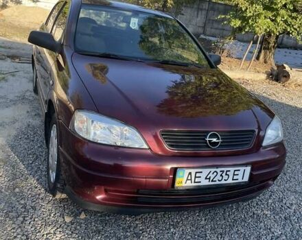 Красный Опель Астра, объемом двигателя 1.4 л и пробегом 177 тыс. км за 4600 $, фото 17 на Automoto.ua