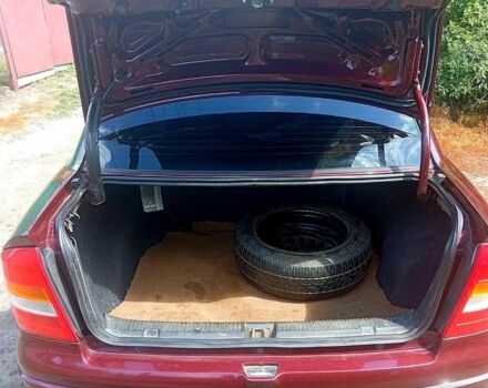 Червоний Опель Астра, об'ємом двигуна 1.4 л та пробігом 176 тис. км за 3700 $, фото 8 на Automoto.ua