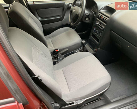 Красный Опель Астра, объемом двигателя 0 л и пробегом 88 тыс. км за 5000 $, фото 34 на Automoto.ua