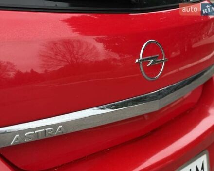 Красный Опель Астра, объемом двигателя 1.8 л и пробегом 215 тыс. км за 4950 $, фото 28 на Automoto.ua