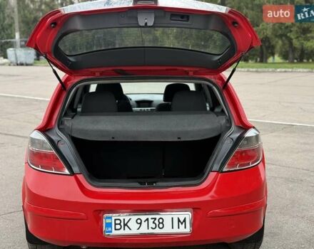 Красный Опель Астра, объемом двигателя 1.8 л и пробегом 215 тыс. км за 4950 $, фото 29 на Automoto.ua