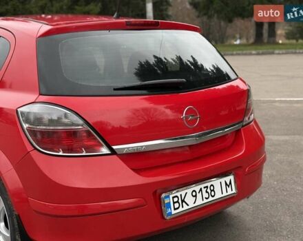 Красный Опель Астра, объемом двигателя 1.8 л и пробегом 215 тыс. км за 4950 $, фото 27 на Automoto.ua