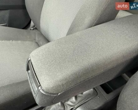 Красный Опель Астра, объемом двигателя 1.8 л и пробегом 215 тыс. км за 4950 $, фото 53 на Automoto.ua