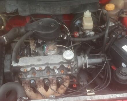 Красный Опель Астра, объемом двигателя 1.6 л и пробегом 400 тыс. км за 650 $, фото 4 на Automoto.ua