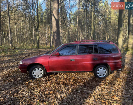 Красный Опель Астра, объемом двигателя 1.7 л и пробегом 413 тыс. км за 2450 $, фото 5 на Automoto.ua