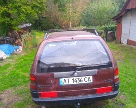 Червоний Опель Астра, об'ємом двигуна 1.6 л та пробігом 260 тис. км за 1100 $, фото 3 на Automoto.ua