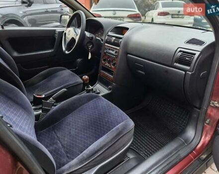 Красный Опель Астра, объемом двигателя 2 л и пробегом 281 тыс. км за 2999 $, фото 19 на Automoto.ua