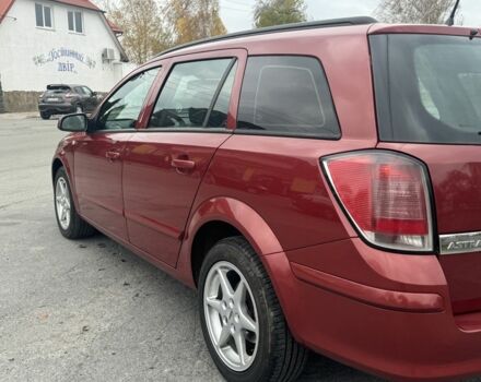 Красный Опель Астра, объемом двигателя 1.9 л и пробегом 347 тыс. км за 4000 $, фото 6 на Automoto.ua