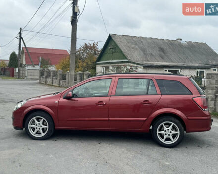 Красный Опель Астра, объемом двигателя 1.9 л и пробегом 348 тыс. км за 4000 $, фото 4 на Automoto.ua