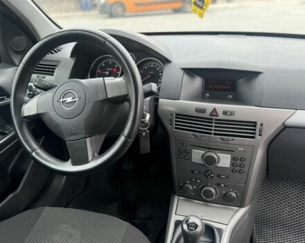 Красный Опель Астра, объемом двигателя 1.9 л и пробегом 347 тыс. км за 4000 $, фото 23 на Automoto.ua