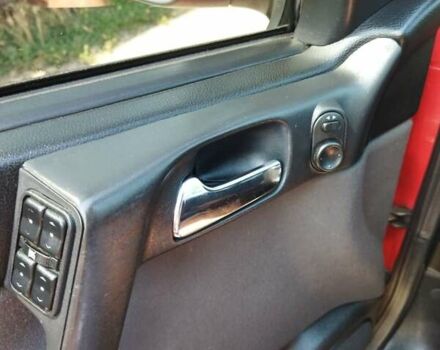 Красный Опель Астра, объемом двигателя 1.6 л и пробегом 398 тыс. км за 3500 $, фото 8 на Automoto.ua