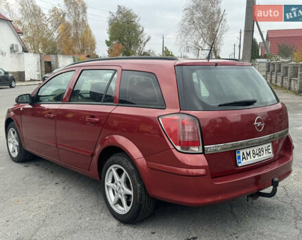 Красный Опель Астра, объемом двигателя 1.9 л и пробегом 348 тыс. км за 4000 $, фото 5 на Automoto.ua