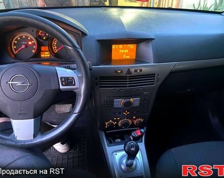 Красный Опель Астра, объемом двигателя 1.6 л и пробегом 0 тыс. км за 5000 $, фото 4 на Automoto.ua