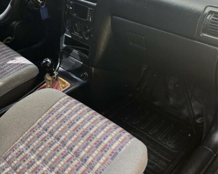 Червоний Опель Астра, об'ємом двигуна 1.7 л та пробігом 300 тис. км за 2500 $, фото 6 на Automoto.ua