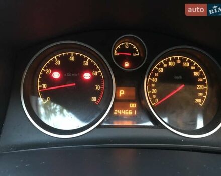 Красный Опель Астра, объемом двигателя 1.8 л и пробегом 244 тыс. км за 5300 $, фото 10 на Automoto.ua