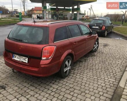 Красный Опель Астра, объемом двигателя 1.36 л и пробегом 176 тыс. км за 4700 $, фото 3 на Automoto.ua