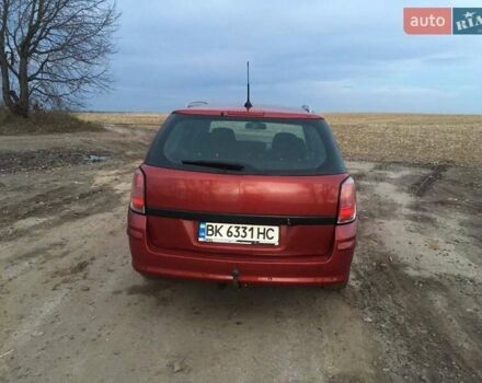 Красный Опель Астра, объемом двигателя 1.36 л и пробегом 176 тыс. км за 4700 $, фото 4 на Automoto.ua