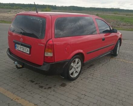 Красный Опель Астра, объемом двигателя 1.7 л и пробегом 300 тыс. км за 2350 $, фото 6 на Automoto.ua