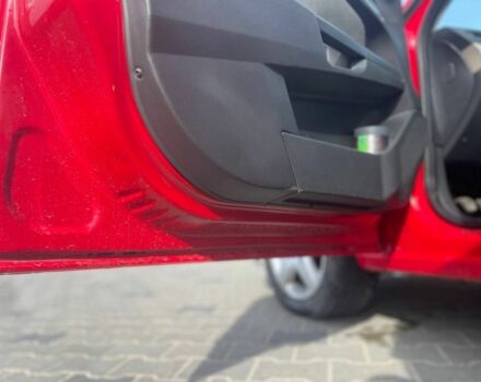 Красный Опель Астра, объемом двигателя 1.7 л и пробегом 380 тыс. км за 3500 $, фото 4 на Automoto.ua