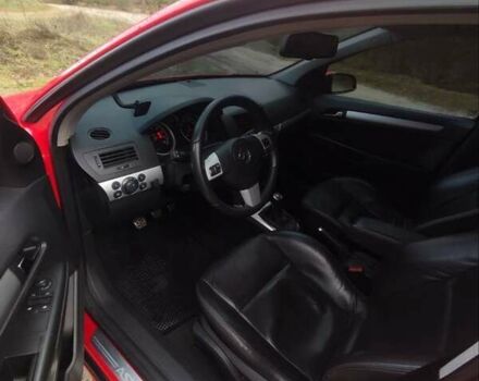 Червоний Опель Астра, об'ємом двигуна 1.6 л та пробігом 242 тис. км за 5150 $, фото 14 на Automoto.ua