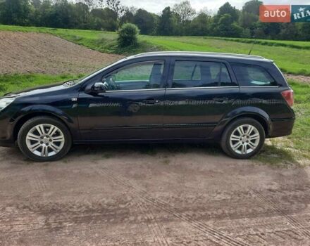 Красный Опель Астра, объемом двигателя 1.6 л и пробегом 240 тыс. км за 5200 $, фото 9 на Automoto.ua