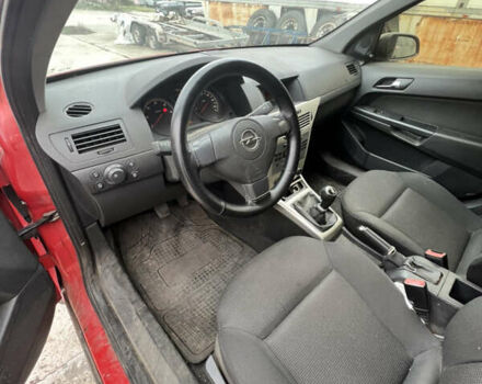 Красный Опель Астра, объемом двигателя 1.3 л и пробегом 539 тыс. км за 4000 $, фото 4 на Automoto.ua