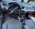 Красный Опель Астра, объемом двигателя 1.25 л и пробегом 230 тыс. км за 4000 $, фото 6 на Automoto.ua