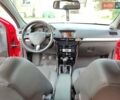 Красный Опель Астра, объемом двигателя 1.8 л и пробегом 176 тыс. км за 4950 $, фото 11 на Automoto.ua