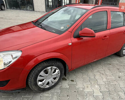 Красный Опель Астра, объемом двигателя 1.7 л и пробегом 246 тыс. км за 5200 $, фото 3 на Automoto.ua