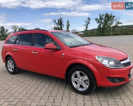 Красный Опель Астра, объемом двигателя 1.3 л и пробегом 229 тыс. км за 5990 $, фото 1 на Automoto.ua