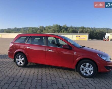 Красный Опель Астра, объемом двигателя 1.3 л и пробегом 229 тыс. км за 5990 $, фото 6 на Automoto.ua