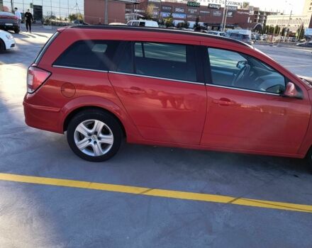 Красный Опель Астра, объемом двигателя 1.7 л и пробегом 241 тыс. км за 4900 $, фото 5 на Automoto.ua