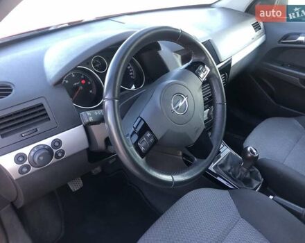 Красный Опель Астра, объемом двигателя 1.3 л и пробегом 229 тыс. км за 5990 $, фото 27 на Automoto.ua