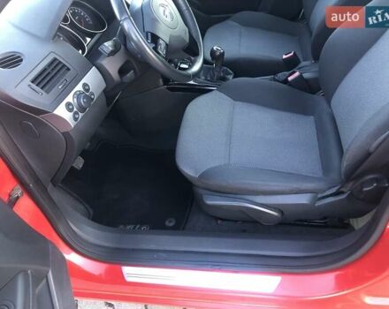Красный Опель Астра, объемом двигателя 1.3 л и пробегом 229 тыс. км за 5990 $, фото 28 на Automoto.ua